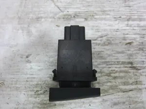 Foto de INTERRUPTOR SSANGYONG REXTON 2.9 Turbodiesel CAT (120 CV / 88 KW) referencia 864W02500 foto 2