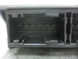 Foto de CENTRALITA AIRBAG PEUGEOT 407 SW 2.0 16V CAT (136 CV / 100 KW) referencia 9655880880 foto 4