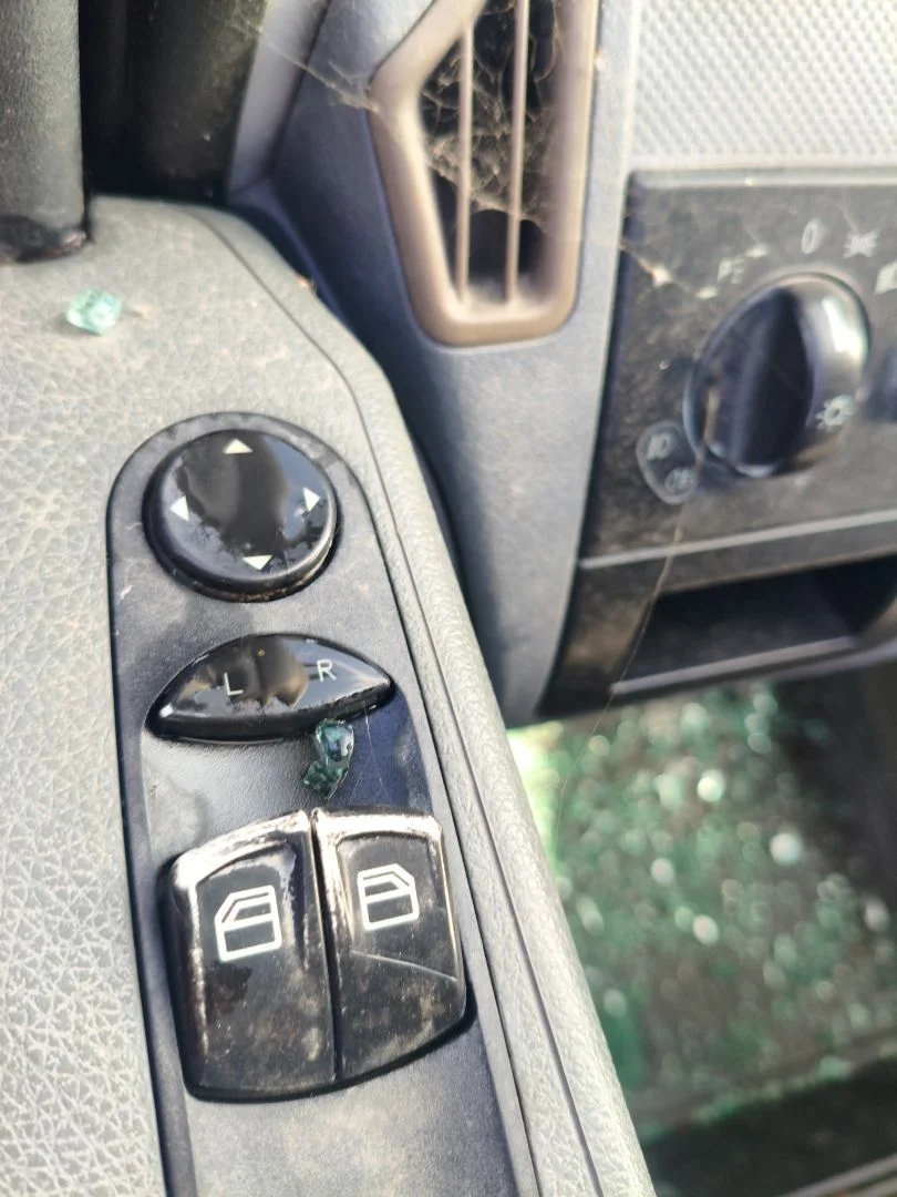 Foto de MANDO RETROVISOR MERCEDES-BENZ VITO MIXTO (639) 2.1 CDI CAT (109 CV / 80 KW)