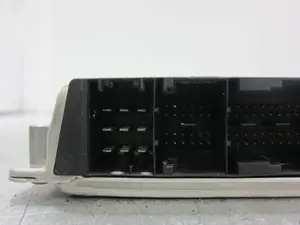 Foto de CENTRALITA MOTOR UCE MERCEDES-BENZ CLK (BM 209) CABRIO 3.2 V6 18V CAT (218 CV / 160 KW) referencia A1121535479 foto 4