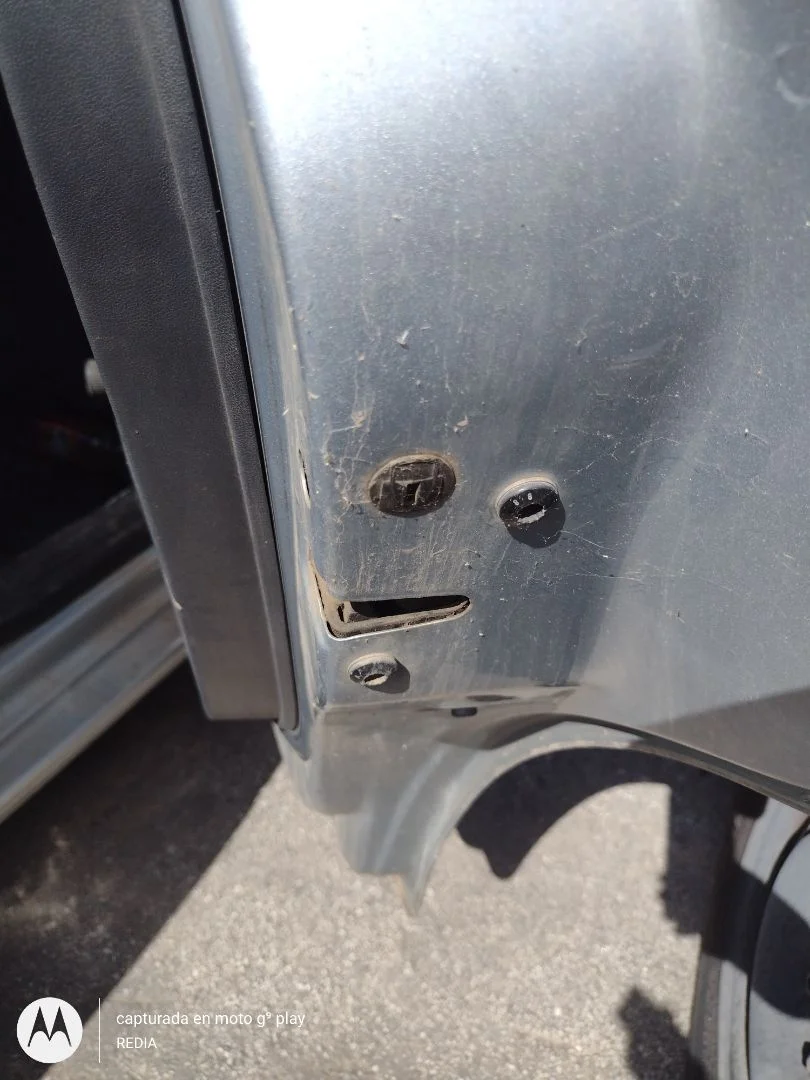 Foto de CERRADURA PUERTA TRASERA DERECHA SEAT LEON (1P1) 1.9 TDI (105 CV / 77 KW) referencia 1P0839015