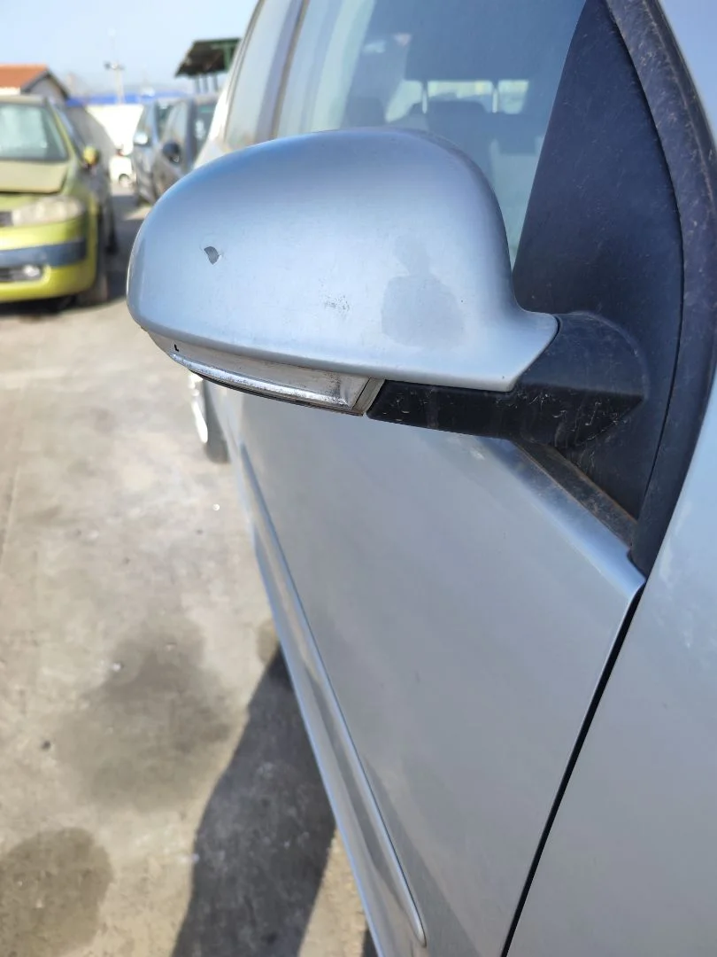 Foto de RETROVISOR DERECHO VOLKSWAGEN GOLF V (1K1)(10.2003) 1.4 16V TSI (170 CV / 125 KW)