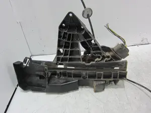 Foto de CERRADURA PUERTA DELANTERA DERECHA FORD FOCUS BERLINA (CAP) 1.8 TDCi Turbodiesel CAT (116 CV / 85 KW) referencia 7M5AR21812AA foto 2