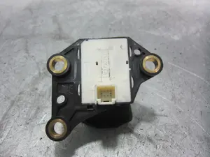 Foto de FRENO DE MANO ELECTRICO TOYOTA AVENSIS CROSS SPORT (T27) 1.8 16V CAT (147 CV / 108 KW) referencia 8439005030 foto 3