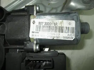 Foto de ELEVALUNAS DELANTERO DERECHO RENAULT SCENIC III (JZ) 1.5 dCi Diesel (106 CV / 78 KW) referencia 807300011R foto 3