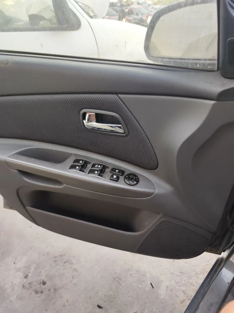 Foto de ELEVALUNAS DELANTERO IZQUIERDO KIA RIO (JB) 1.5 CRDi (110 CV / 81 KW) referencia 824031G010