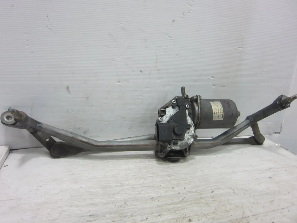 Foto de MOTOR LIMPIA DELANTERO JAGUAR XF 2.7 V6 Diesel CAT (207 CV / 152 KW) referencia 8X2317500AC