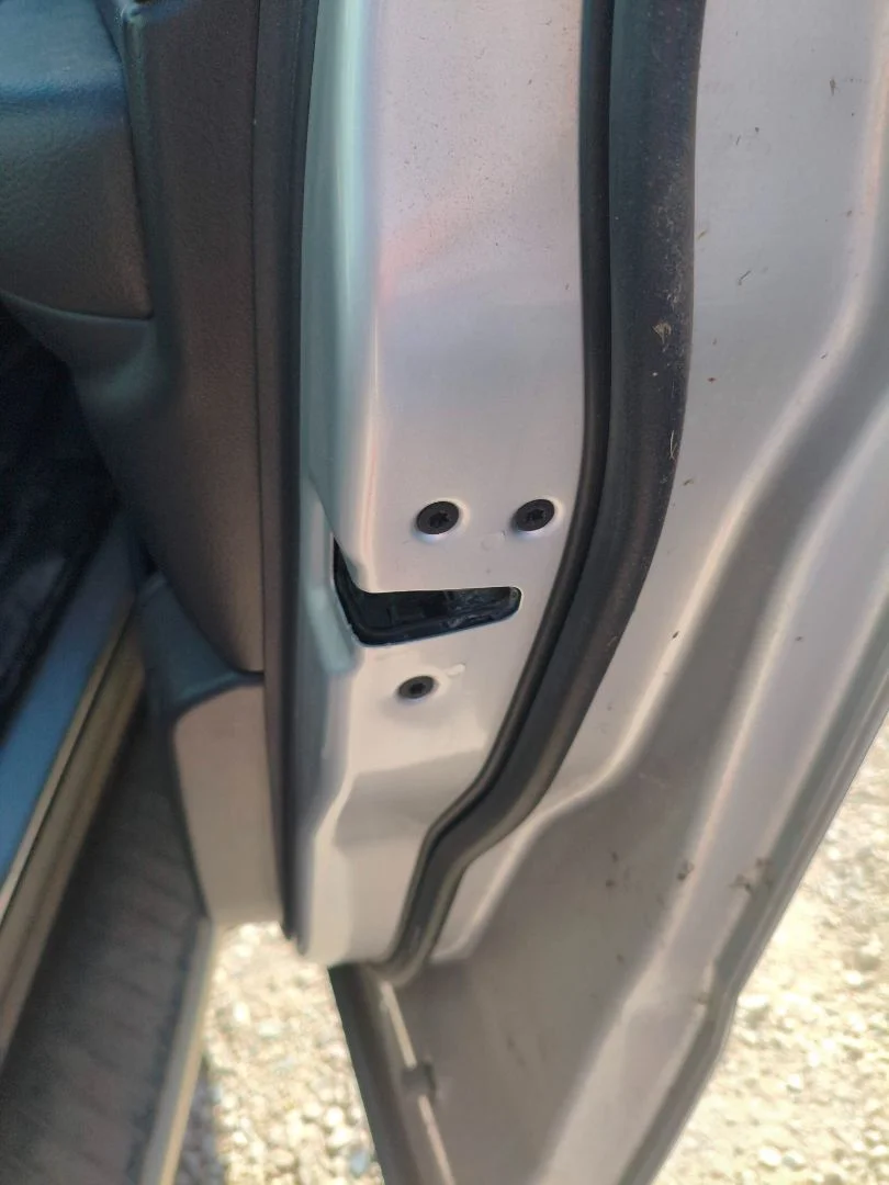 Foto de CERRADURA PUERTA DELANTERA DERECHA LAND ROVER RANGE ROVER SPORT 4.4 V8 CAT (299 CV / 220 KW) referencia LR091524