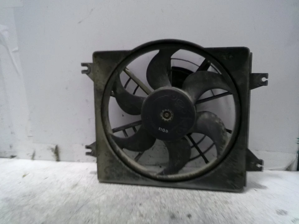 Foto de ELECTROVENTILADOR HYUNDAI ACCENT (LC) 1.3 12V CAT (75 CV / 55 KW) referencia 4569631