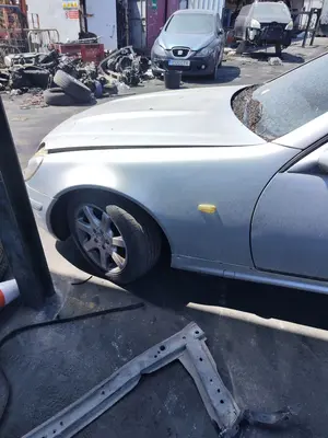 Foto de ALETA DELANTERA IZQUIERDA MERCEDES-BENZ SLK (BM 170) ROADSTER 2.0 16V CAT (136 CV / 100 KW) referencia A1708800106
