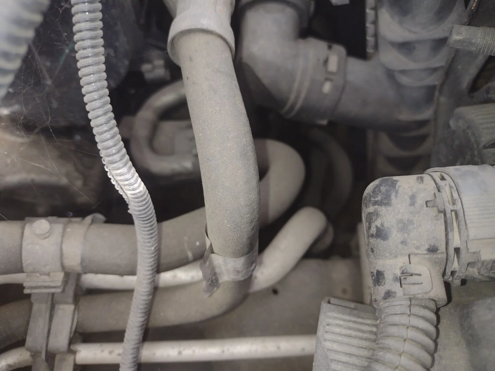 Foto de BOMBA DIRECCION ALFA ROMEO 159 (140) 1.9 JTD (M) 16V CAT (150 CV / 110 KW)