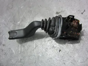 Foto de MANDO LIMPIA SUZUKI IGNIS RM (MH) 1.3 DDiS Diesel CAT (69 CV / 51 KW) referencia 3731083E10000 foto 4
