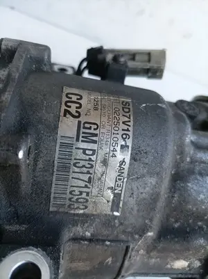 Foto de COMPRESOR AIRE ACONDICIONADO SAAB 9-3 BERLINA referencia P13171593 foto 3