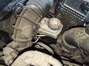 Foto de BOMBA FRENO DACIA DUSTER I 1.2 16V TCE CAT (125 CV / 92 KW) referencia 460119952R