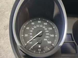 Foto de CUADRO INSTRUMENTOS BMW SERIE Z4 ROADSTER (E89) 2.0 TwinTurbo (245 CV / 180 KW) referencia 14369510 foto 4