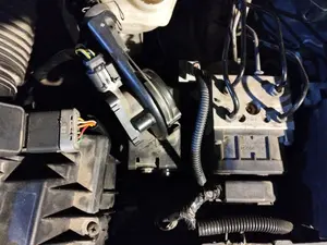 Foto de ABS PEUGEOT 406 BERLINA (S1/S2) 2.0 HDi CAT (90 CV / 66 KW) referencia 9630532980