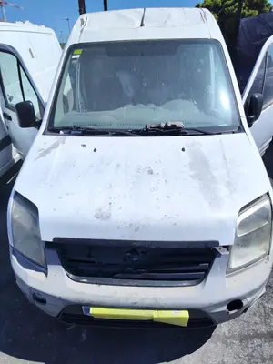 Foto de CAPO FORD TRANSIT CONNECT (TC7) 1.8 TDCi CAT (90 CV / 66 KW) foto 4
