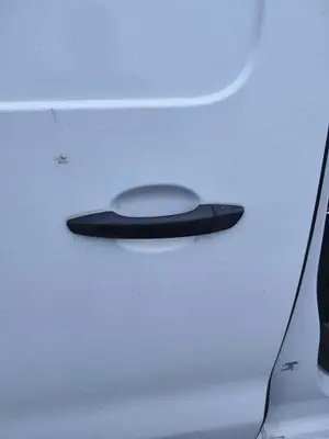 Foto de MANETA EXTERIOR LATERAL DERECHA FIAT SCUDO (506) FURGON 1.5 (100 CV / 75 KW) referencia 9680658580