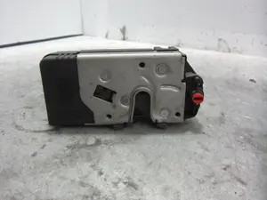 Foto de CERRADURA PUERTA TRASERA DERECHA OPEL MERIVA 1.7 16V CDTI (101 CV / 74 KW) referencia 13154794
