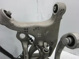 Foto de BRAZO SUSPENSION INFERIOR TRASERO IZQUIERDO PORSCHE MACAN (95BA) referencia 8R0505311F foto 4