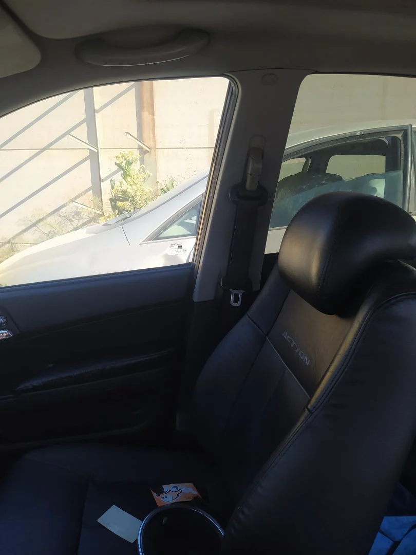 Foto de CINTURON SEGURIDAD DELANTERO DERECHO SSANGYONG ACTYON 2.0 TD CAT (141 CV / 104 KW)
