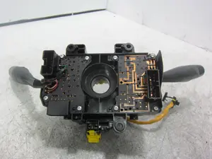 Foto de MANDO MULTIFUNCION HYUNDAI ATOS (EM) 1.1 12V CAT (63 CV / 46 KW) foto 7