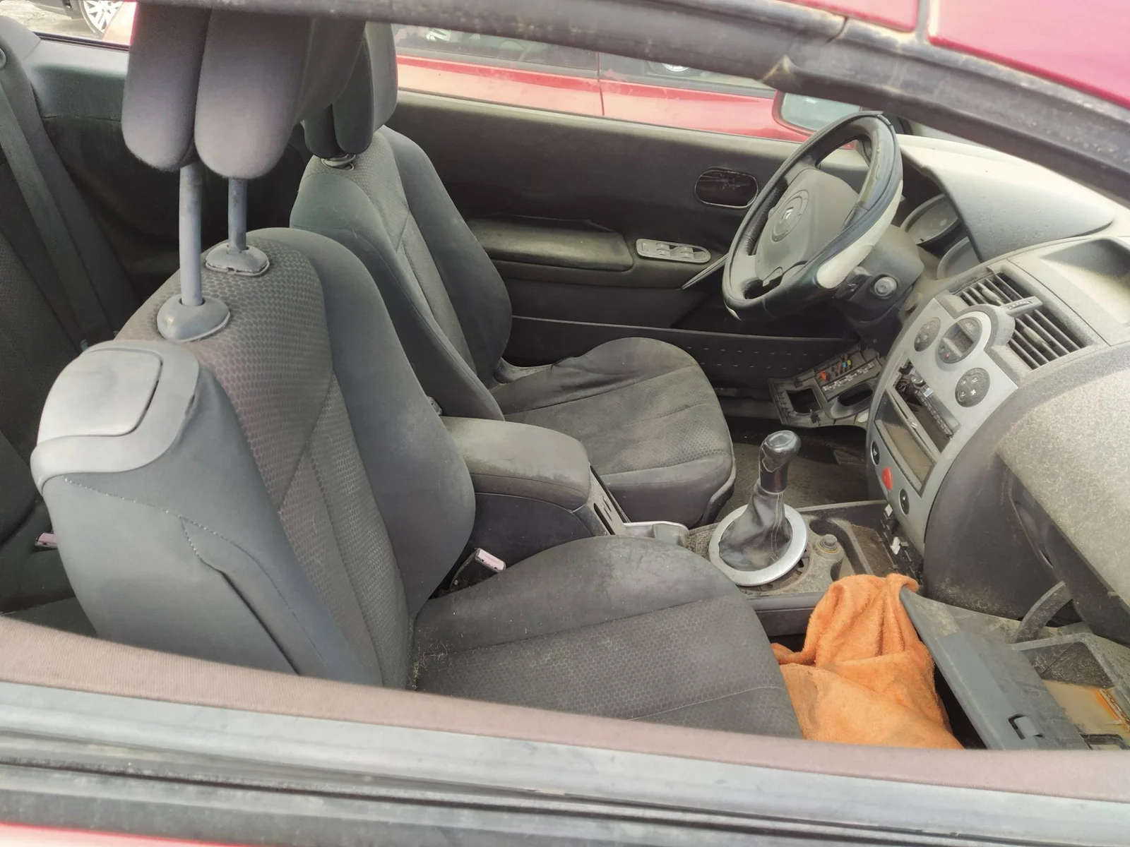 Foto de PALANCA FRENO RENAULT MEGANE II COUPE/CABRIO 1.6 16V (113 CV / 83 KW) referencia 8200273011