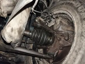 Foto de PINZA DE FRENO DELANTERA IZQUIERDA PEUGEOT 406 BERLINA (S1/S2) 2.0 HDi CAT (90 CV / 66 KW) referencia 440198