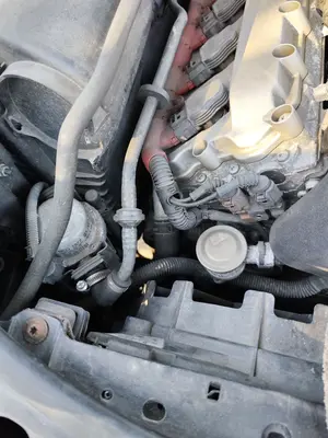 Foto de TUBOS AIRE ACONDICIONADO VOLKSWAGEN TOUAREG (7L6) 4.2 V8 32V FSI (350 CV / 257 KW)