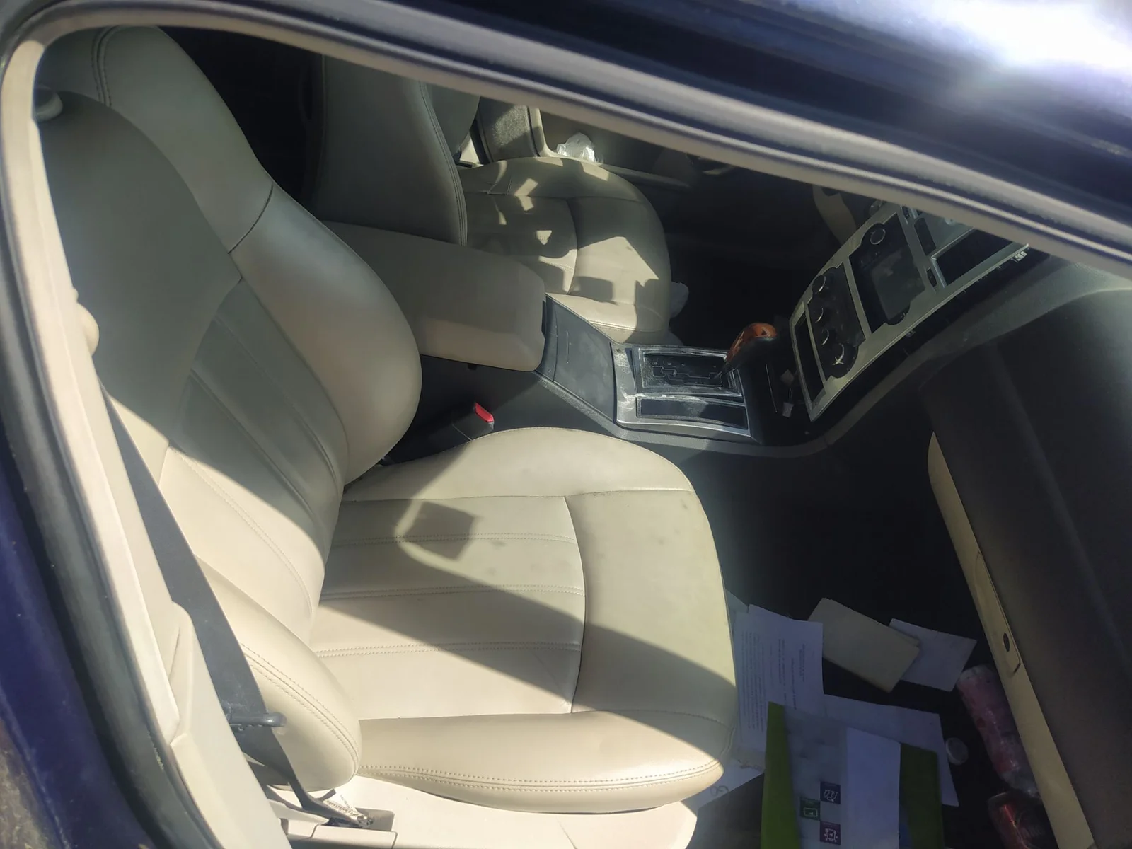 Foto de CINTURON SEGURIDAD DELANTERO DERECHO CHRYSLER 300C (LE/LX) 3.0 CRD CAT (218 CV / 160 KW) referencia 0UX521DVAF