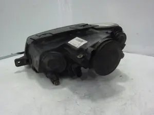 Foto de FARO DERECHO VOLKSWAGEN PASSAT BERLINA (3C2) 2.0 TDI (140 CV / 103 KW) referencia 1EL24701402 foto 4