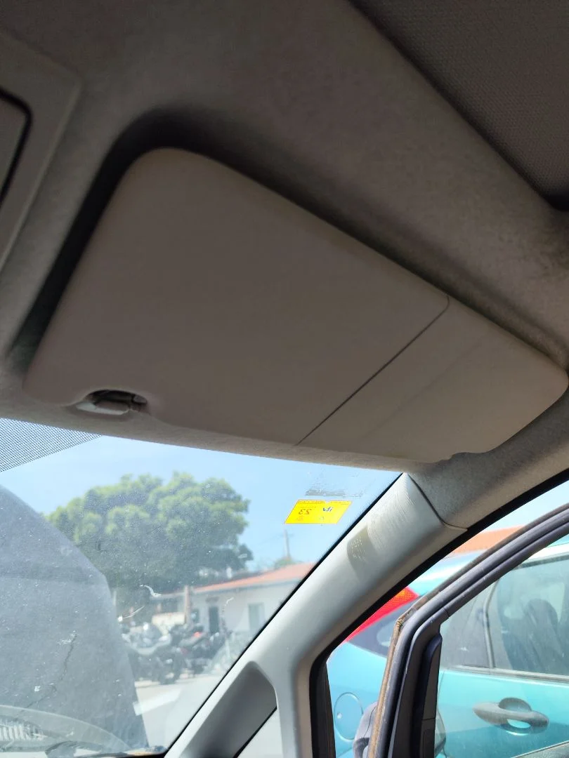 Foto de PARASOL DERECHO FORD C-MAX (CB3)(2007) 1.8 TDCi Turbodiesel CAT (116 CV / 85 KW)