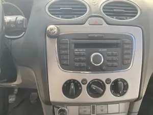 Foto de SISTEMA AUDIO / RADIO CD FORD FOCUS SPORTBREAK (CB4)