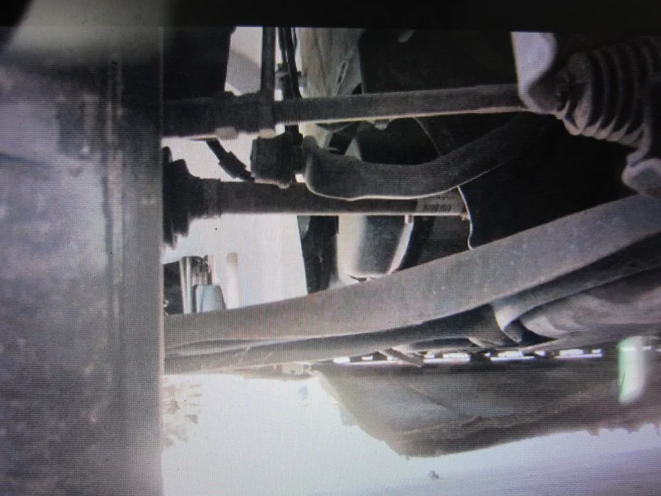 Foto de BRAZO SUSPENSION SUPERIOR DELANTERO IZQUIERDO FORD FIESTA (CNN) 1.5 TDCi CAT (75 CV / 55 KW)