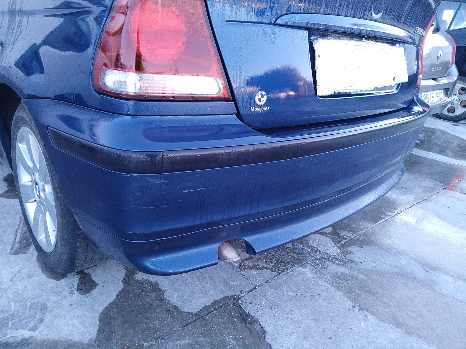 Foto de PARAGOLPES TRASERO BMW SERIE 3 COMPACTO (E46) 2.0 16V Diesel CAT (150 CV / 110 KW)