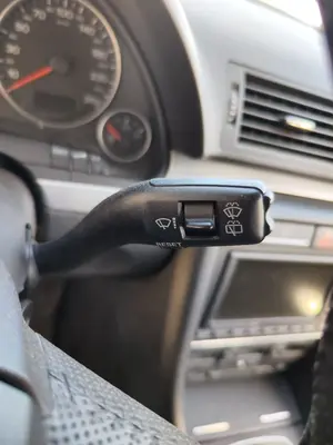 Foto de MANDO LIMPIA AUDI A4 AVANT (8E) 3.0 V6 24V TDI (233 CV / 171 KW)