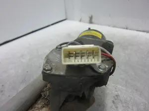 Foto de MOTOR LIMPIA DELANTERO CITROEN SAXO 1.5 Diesel (57 CV / 42 KW) referencia 53544102 foto 4