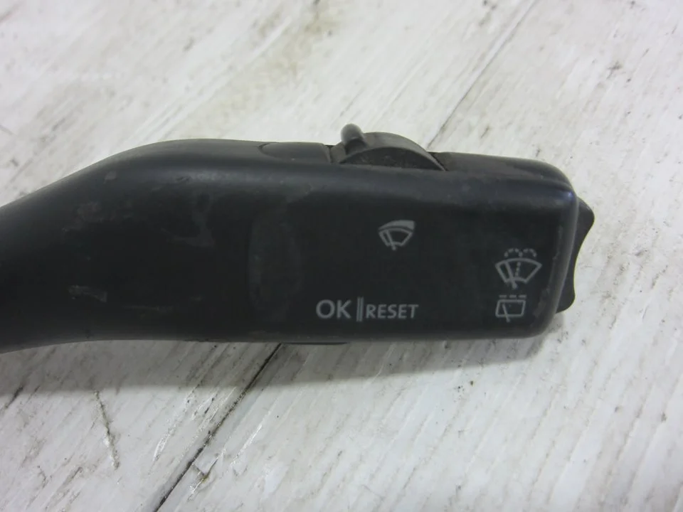 Foto de MANDO LIMPIA SEAT ALTEA (5P1) referencia 1K0953519A