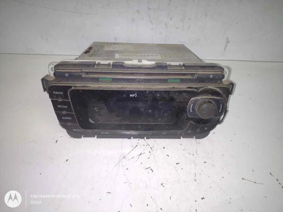 Foto de SISTEMA AUDIO / RADIO CD SEAT IBIZA ST (6J8) referencia 6J0035153