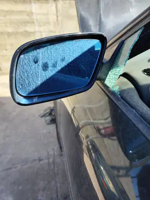Foto de RETROVISOR IZQUIERDO AUDI A3 (8L) 1.6 (102 CV / 75 KW) foto 2