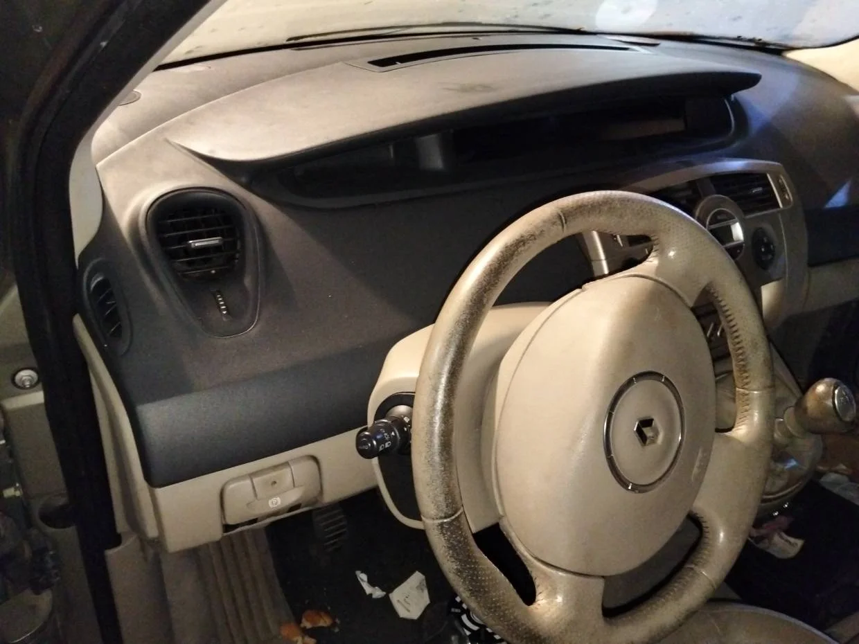 Foto de SALPICADERO RENAULT SCENIC II (JM)
