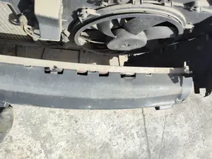 Foto de REFUERZO PARAGOLPES DELANTERO CITROEN C4 BERLINA 1.6 16V HDi (90 CV / 66 KW)