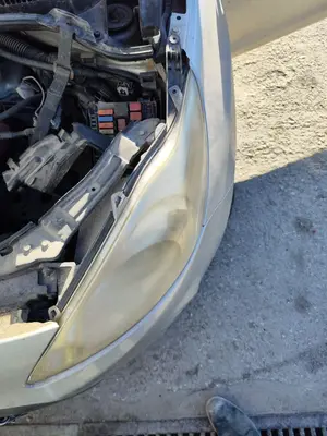 Foto de FARO IZQUIERDO FORD KA (CCU) 1.3 TDCi CAT (75 CV / 55 KW) referencia 1563832 foto 2