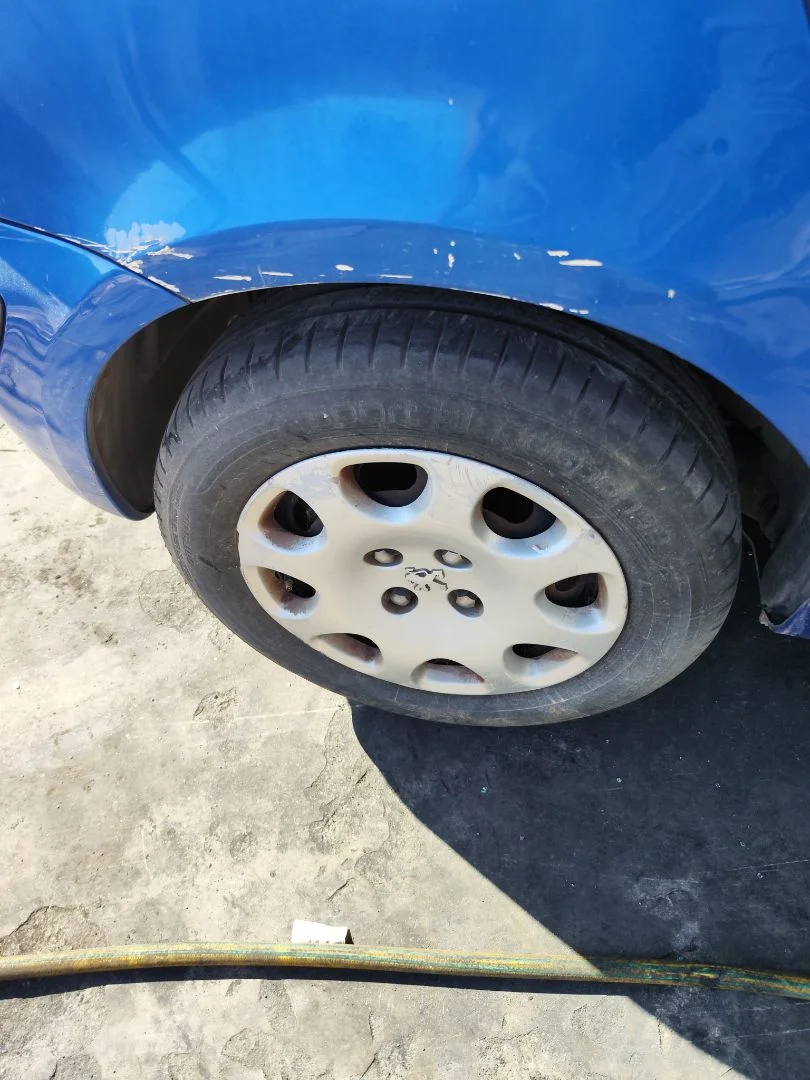 Foto de LLANTA PEUGEOT 307 (S1)(04.2001) 1.6 16V CAT (109 CV / 80 KW) referencia 5401J2
