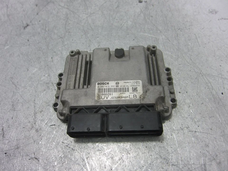 Foto de CENTRALITA MOTOR UCE FIAT SEDICI (189) referencia 51806261