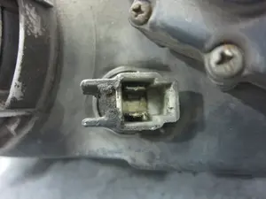 Foto de FARO DERECHO NISSAN ALMERA (N15) 2.0 Diesel (75 CV / 55 KW) referencia E139261 foto 7