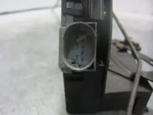 Foto de CERRADURA PUERTA DELANTERA IZQUIERDA BMW SERIE 3 COMPACTO (E46) M47N204D4 referencia A048315 foto 4