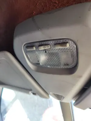 Foto de LUZ INTERIOR CITROEN GRAND C4 PICASSO 1.6 16V HDi FAP (109 CV / 80 KW)