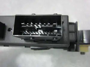 Foto de MOTOR ELEVALUNAS DELANTERO IZQUIERDO CITROEN GRAND C4 PICASSO referencia 9682495680 foto 2