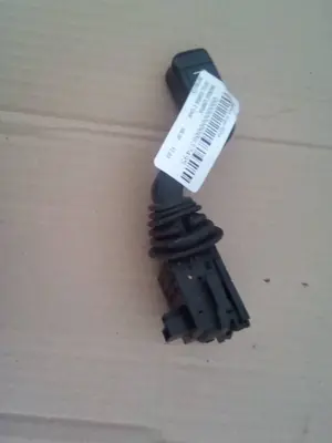 Foto de MANDO LIMPIA OPEL CORSA C 1.2 16V CAT (Z 12 XE / LW4) (75 CV / 55 KW) referencia 09185413